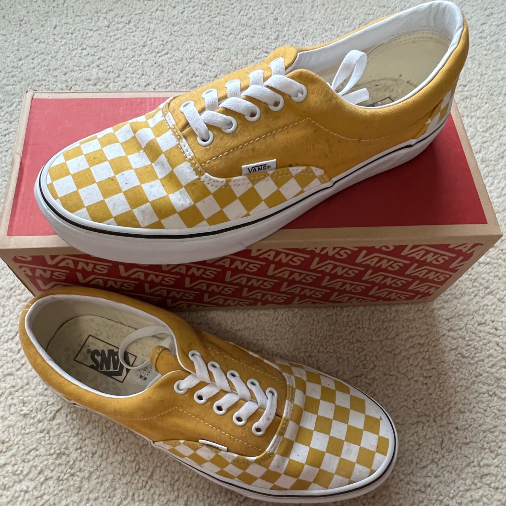 Vans Checkerboard Era Yolk Yellow  Brand New  Size 115